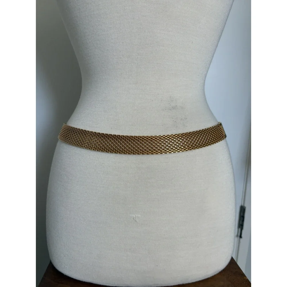 Vintage St. John Women's Adjustable Gold Tone Mesh Metal Link Chain Belt